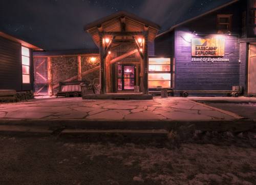 Basecamp Hotel
