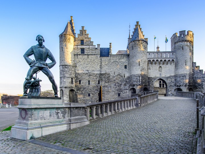 Antwerpia
