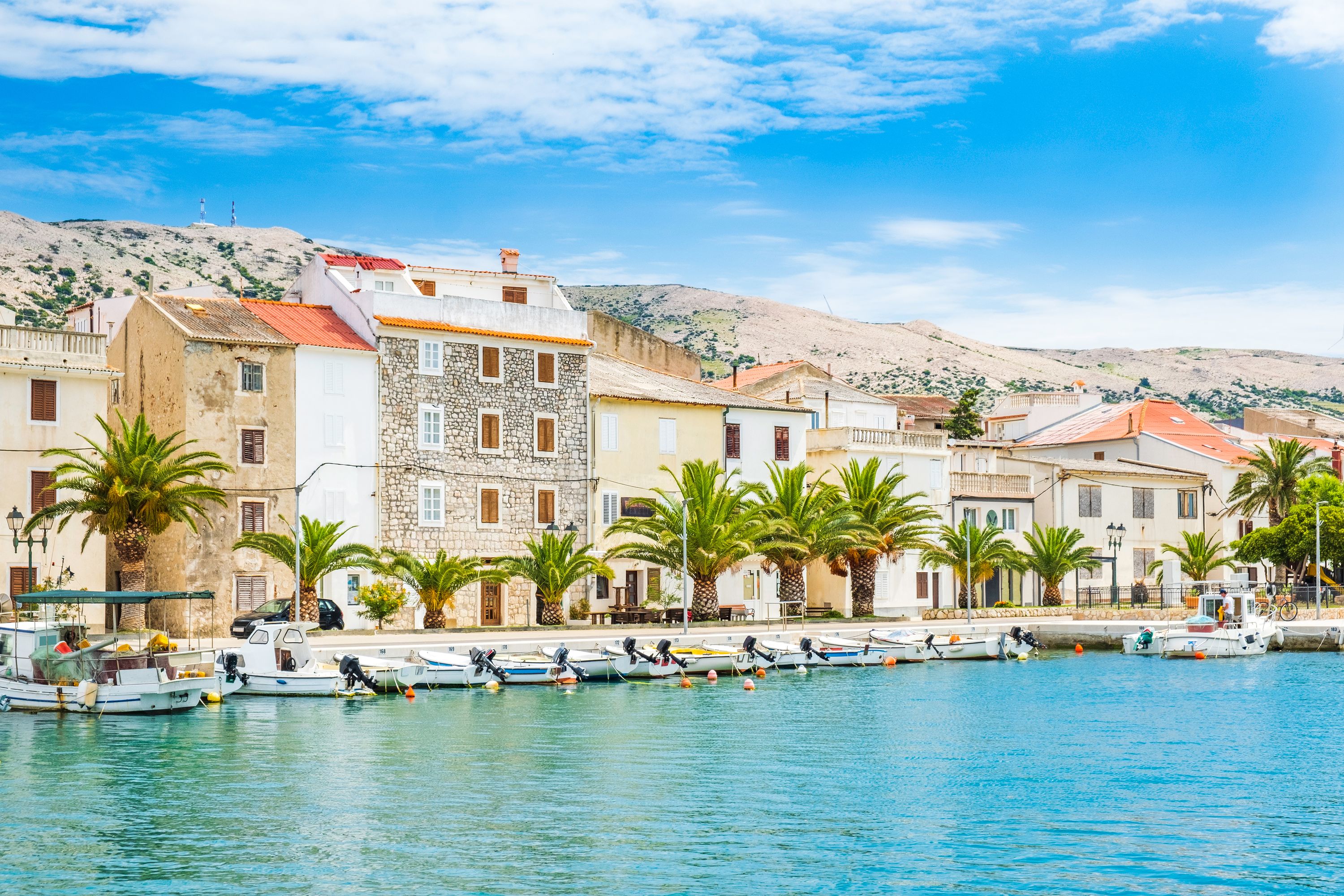 The island of Pag in a nutshell. Croatian party place | Brate, image size:3000x2000